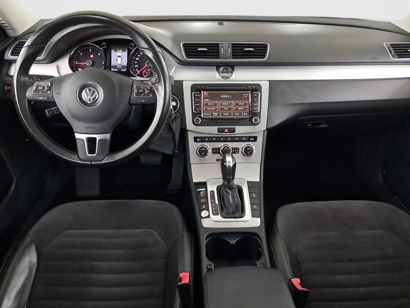 Volkswagen Passat, 2013