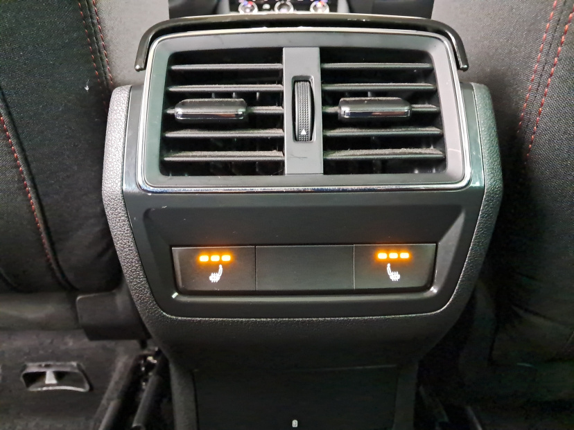 Škoda Karoq, 2018