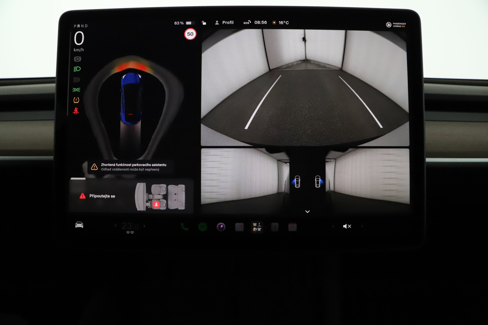 Tesla Model Y Long Range AWD – fotografie 22