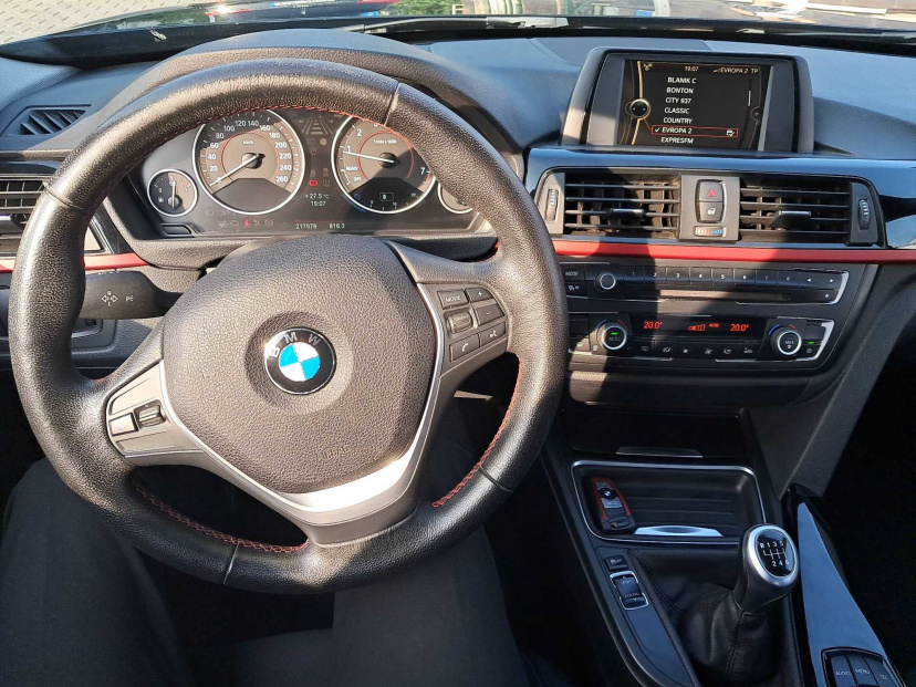 BMW 3, 2012