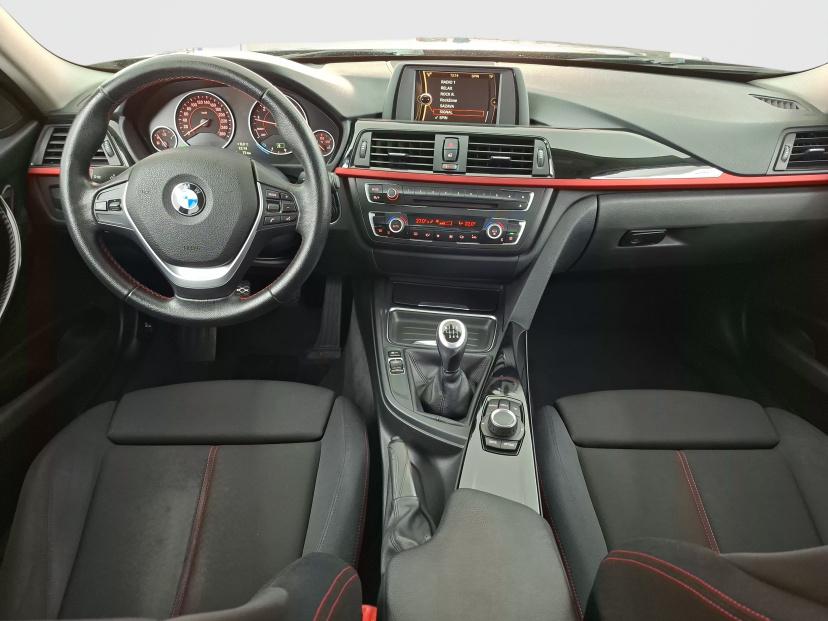 BMW 3, 2012