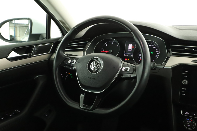 Volkswagen Passat, 2018