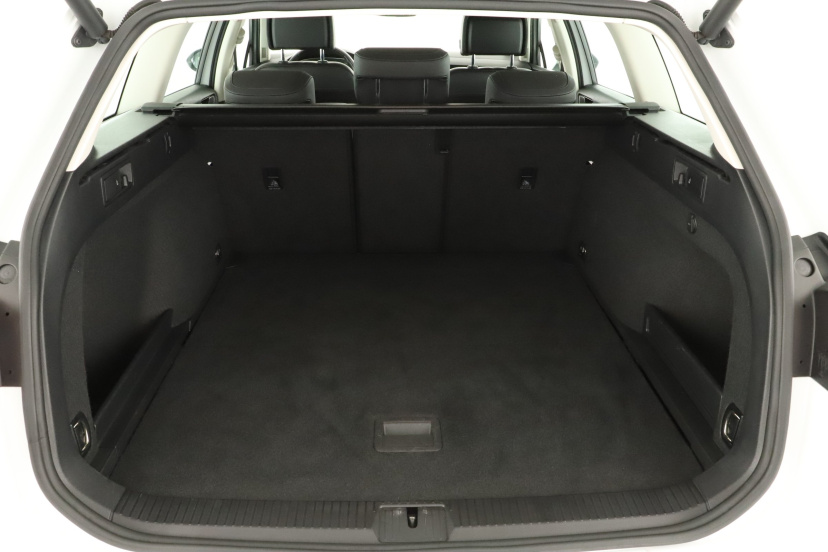 Volkswagen Passat, 2018