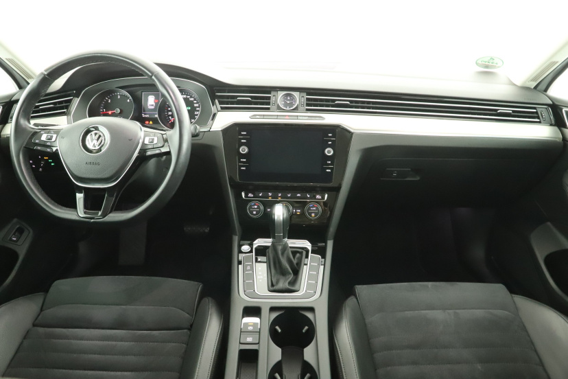 Volkswagen Passat, 2018