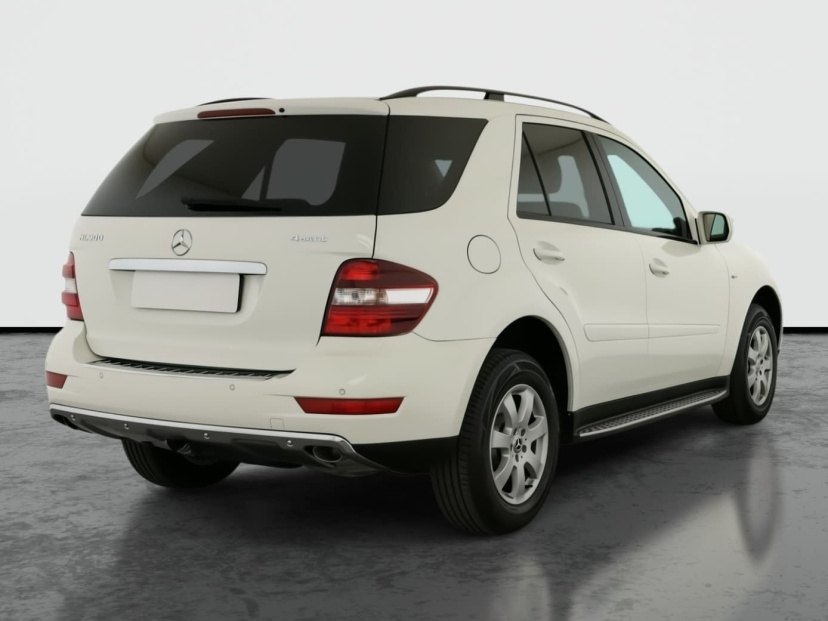 Mercedes-Benz ML, 2010