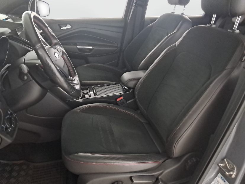 Ford Kuga, 2019