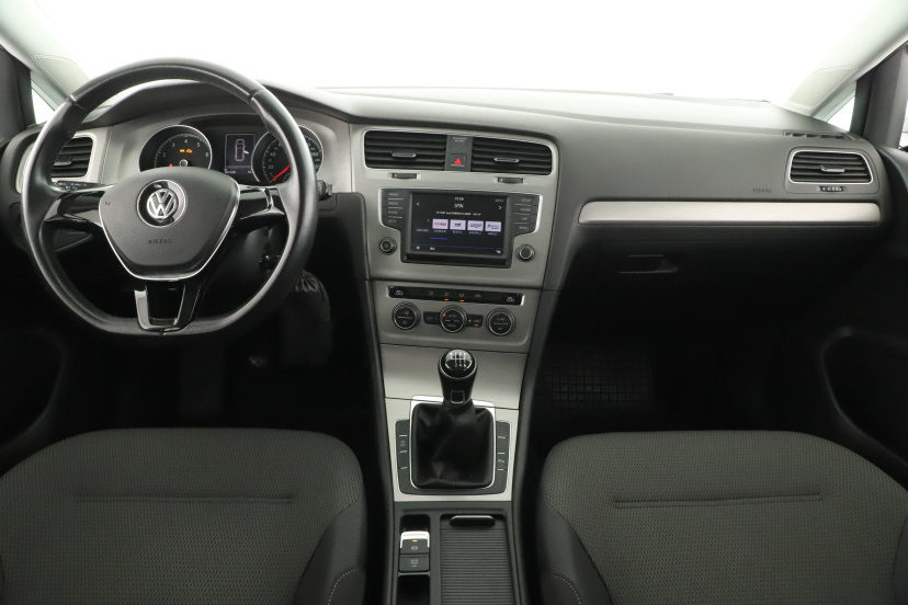 Volkswagen Golf, 2016