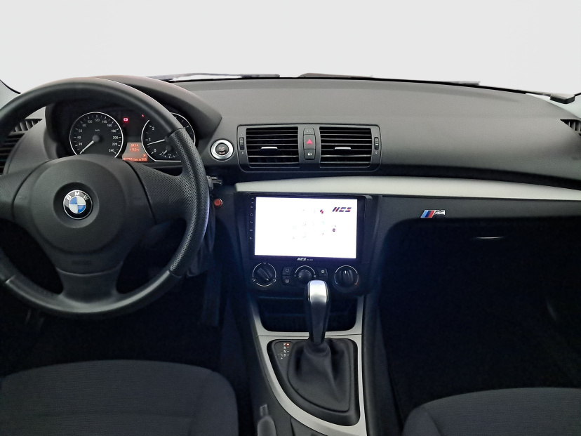 BMW 1, 2009