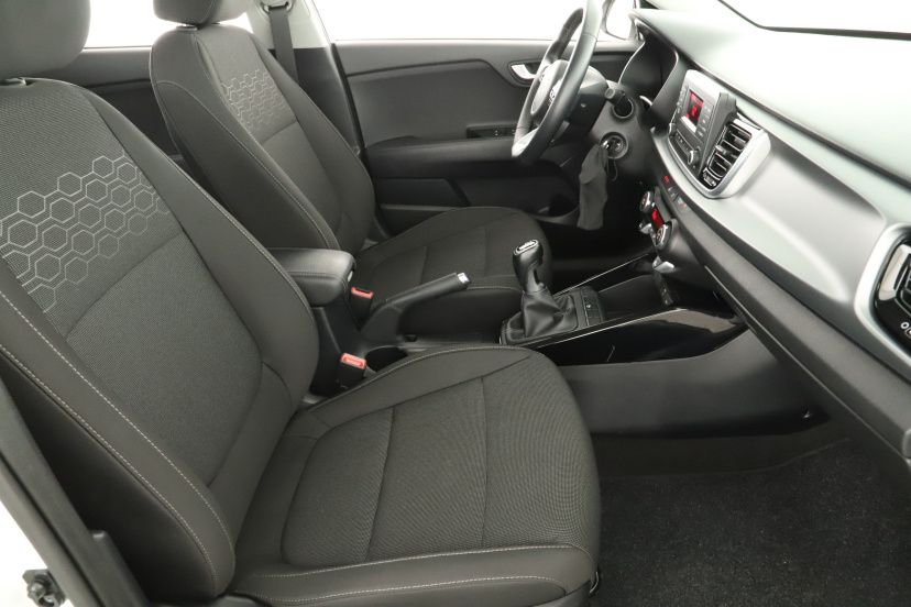 Kia Rio, 2022