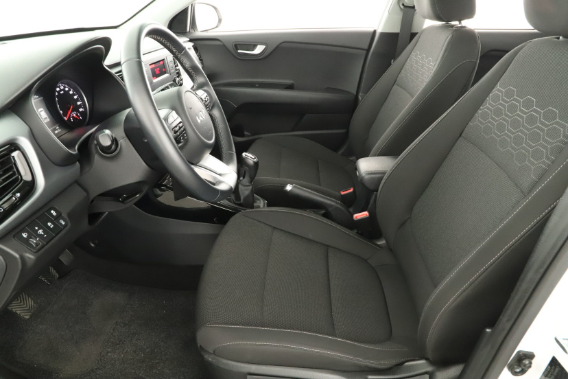 Kia Rio, 2022