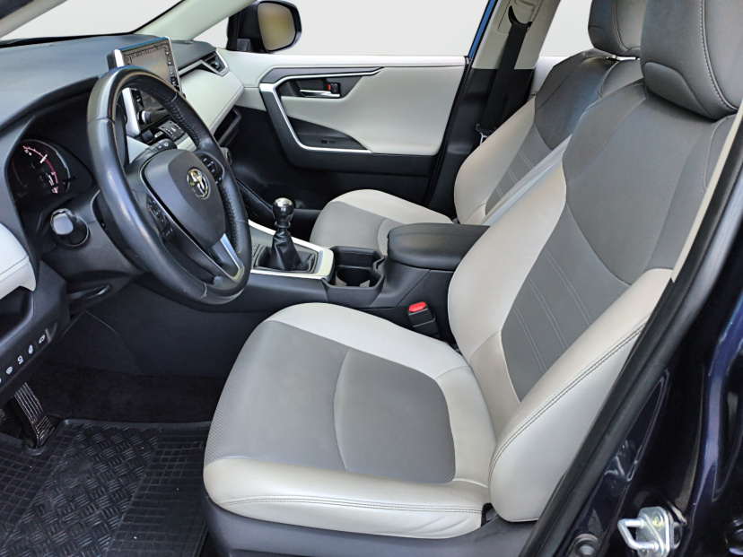 Toyota RAV 4, 2020