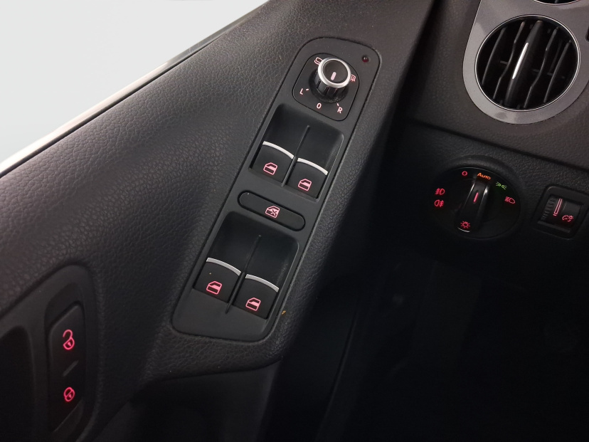Volkswagen Tiguan, 2014