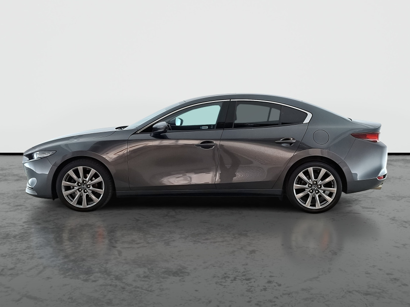 Mazda 3, 2022