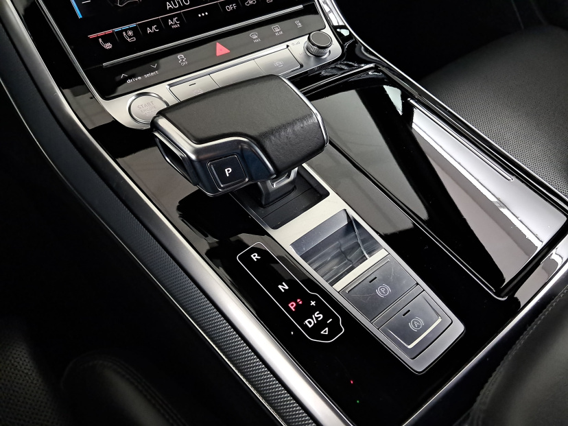 Audi Q7, 2020