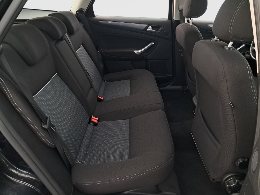Ford Mondeo, 2010