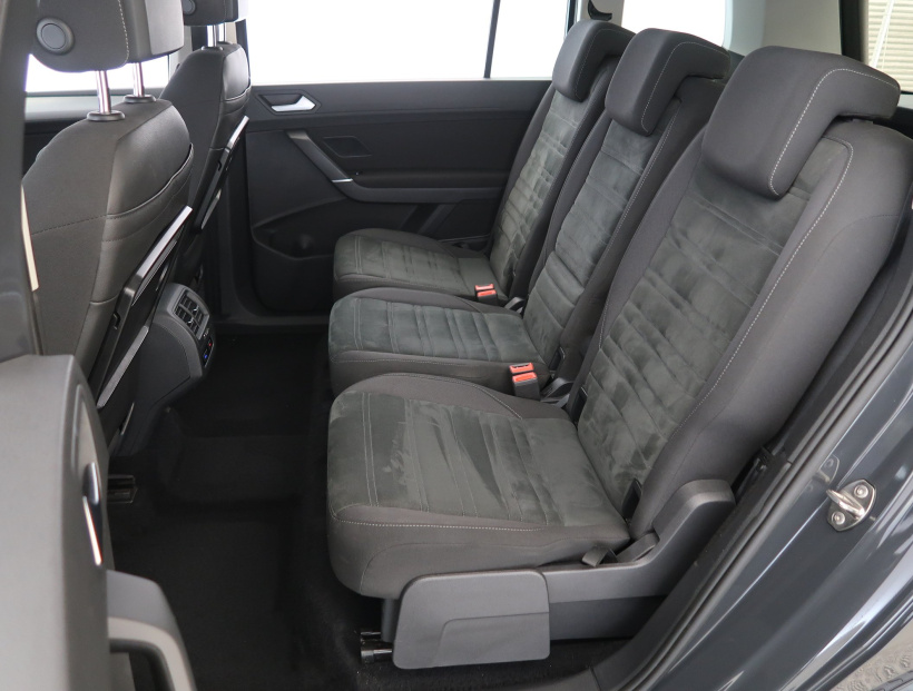 Volkswagen Touran, 2016