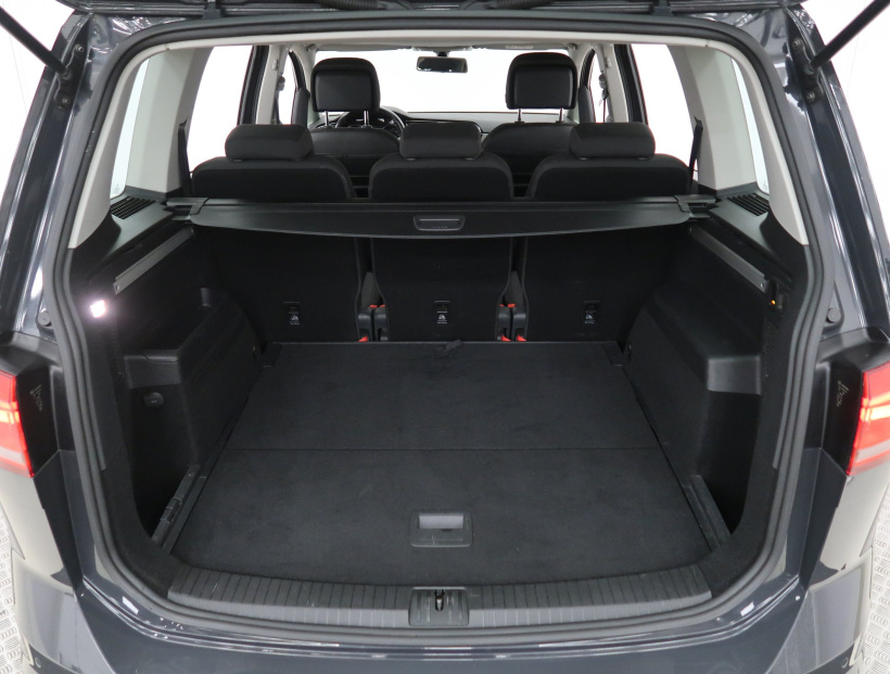 Volkswagen Touran, 2016