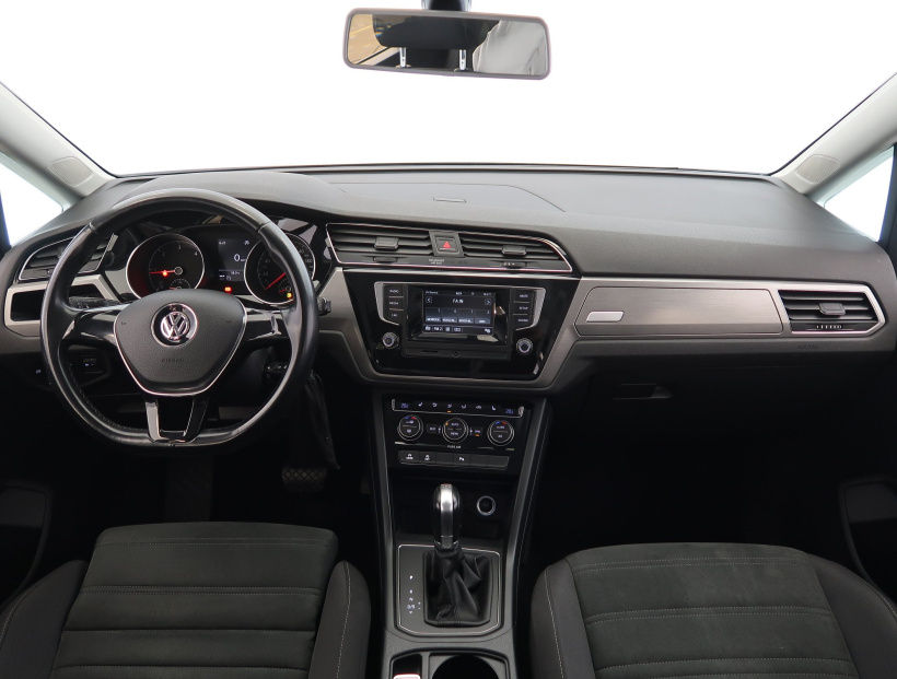 Volkswagen Touran, 2016