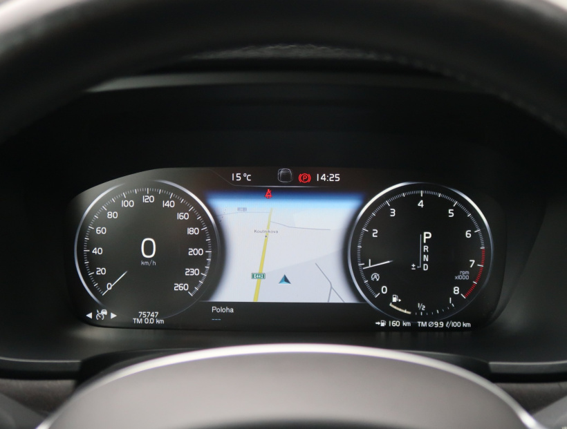 Volvo V90 Cross Country, 2018