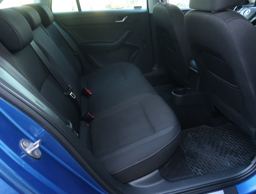 Škoda Rapid Spaceback, 2015