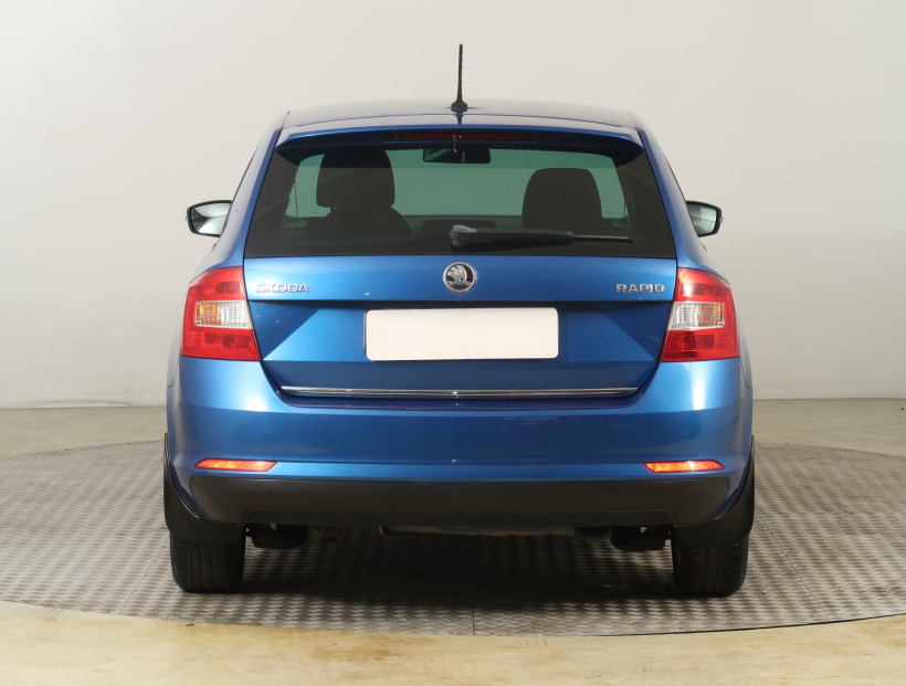Škoda Rapid Spaceback, 2015