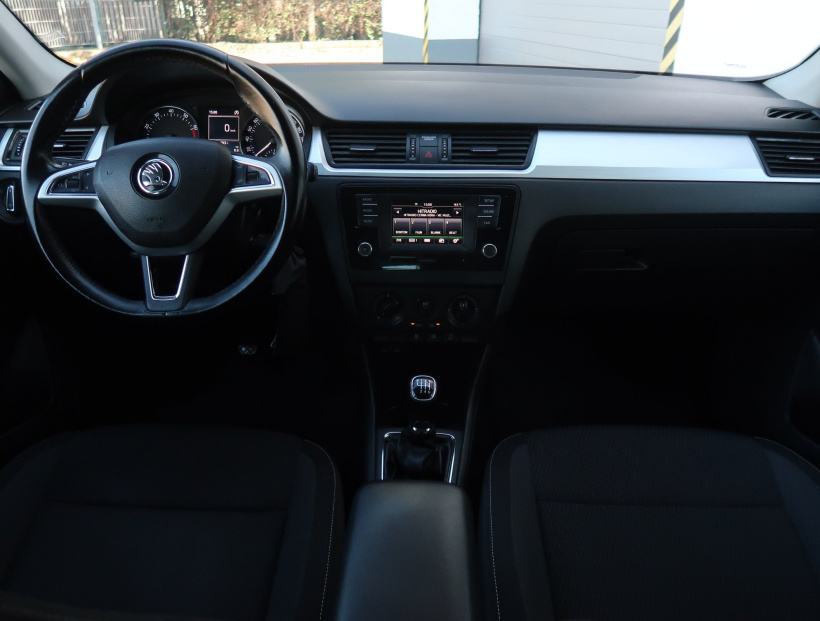 Škoda Rapid Spaceback, 2015