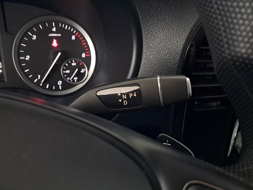 Mercedes-Benz Vito, 2021