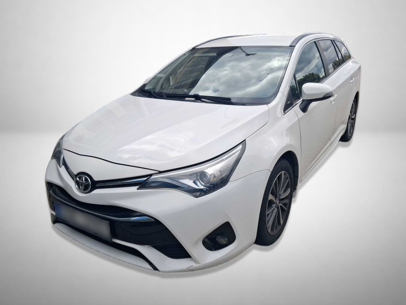 Toyota Avensis, 2015