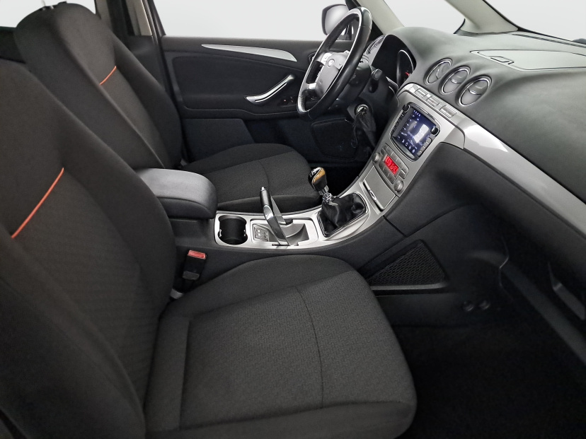 Ford Galaxy, 2010