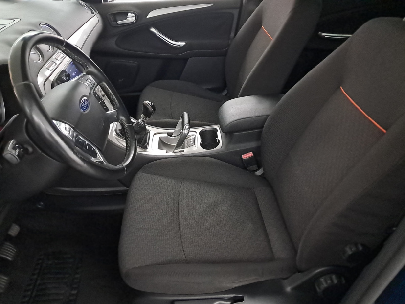 Ford Galaxy, 2010