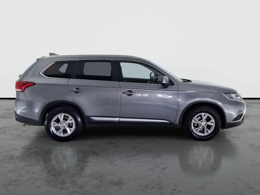 Mitsubishi Outlander, 2021