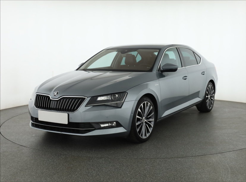 Škoda Superb, 2017