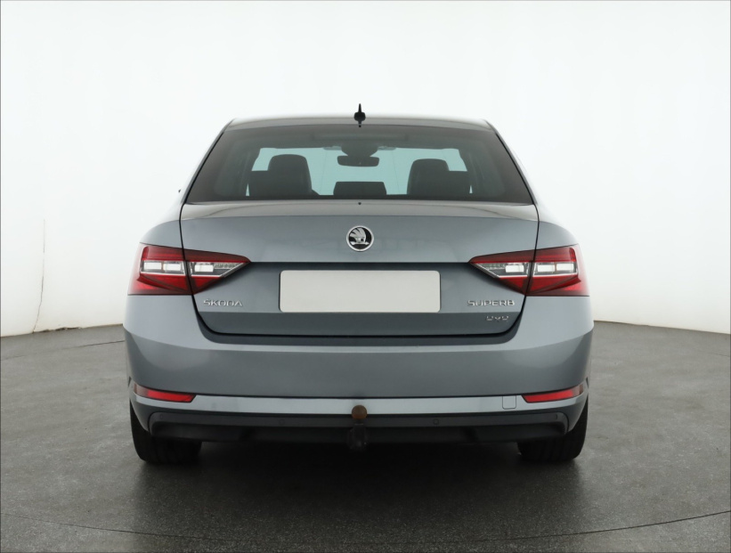 Škoda Superb, 2017