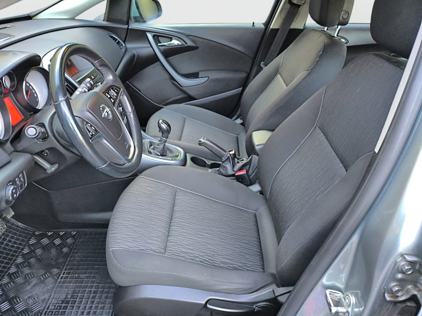 Opel Astra, 2015