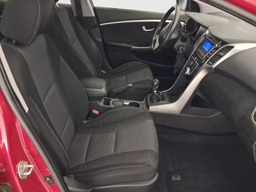 Hyundai i30, 2013