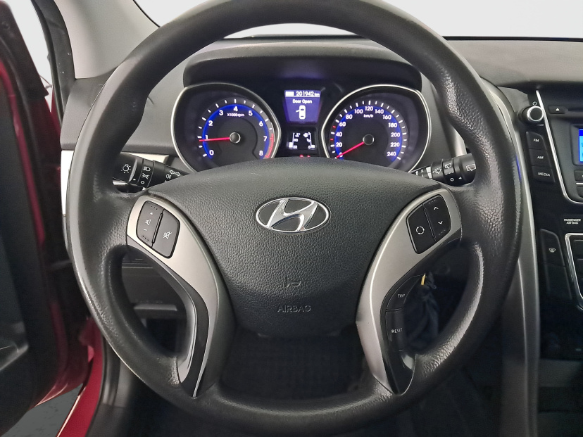 Hyundai i30, 2013