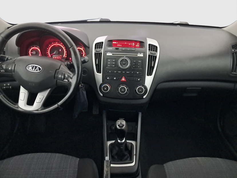 Kia Ceed, 2010