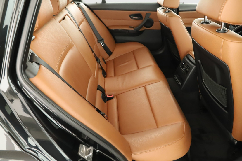 BMW 3, 2011