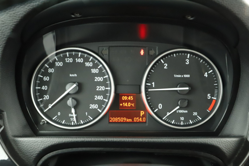 BMW 3, 2011