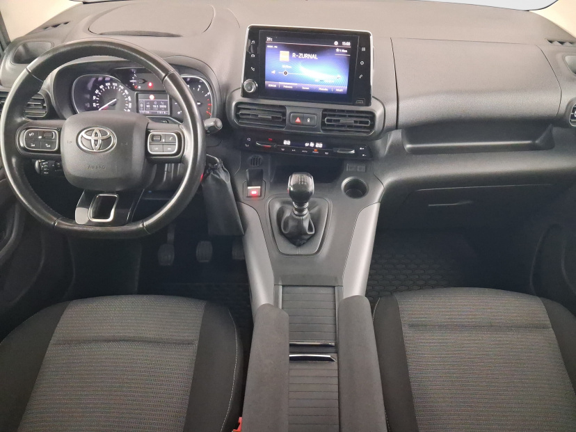 Toyota ProAce City Verso, 2022