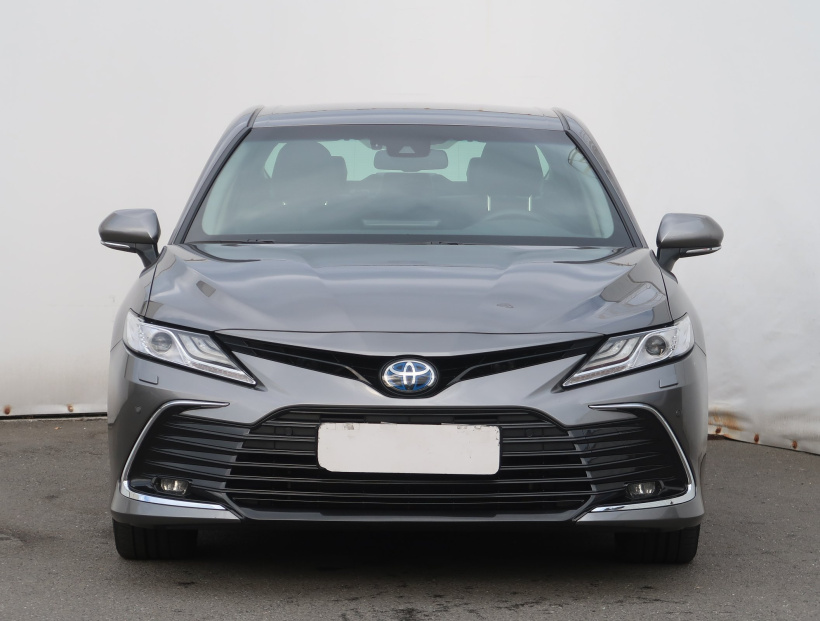 Toyota Camry, 2023