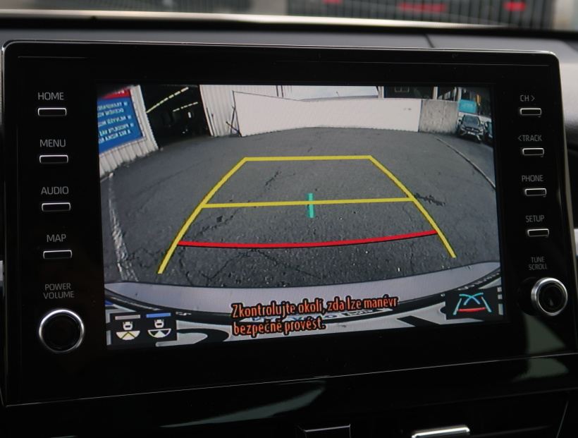 Toyota Camry, 2023