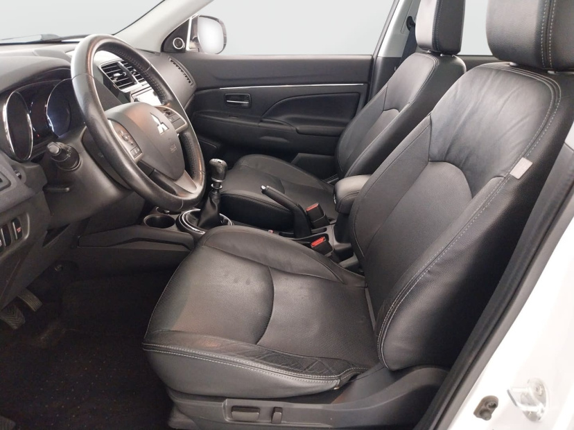 Mitsubishi ASX, 2015