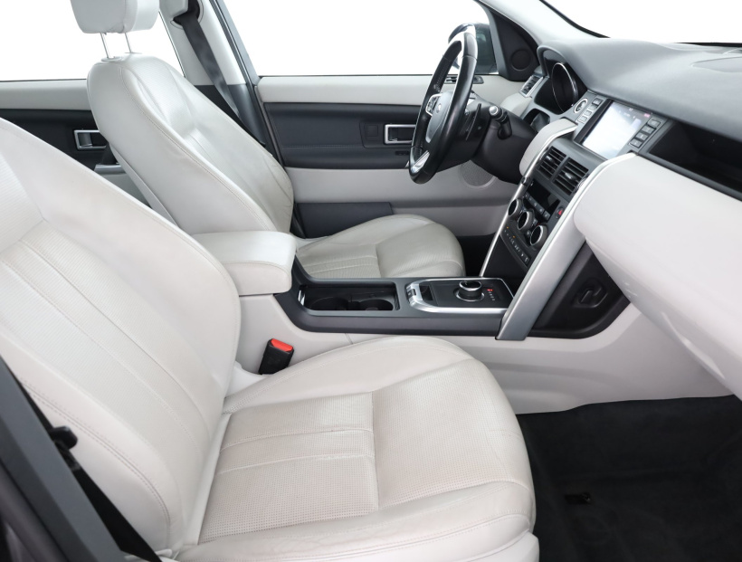 Land Rover Discovery Sport, 2016