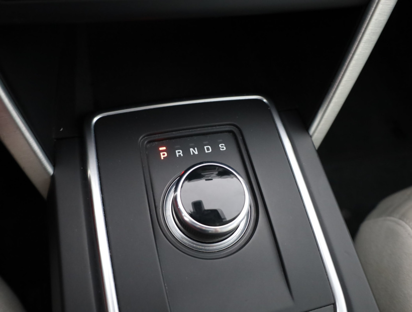 Land Rover Discovery Sport, 2016