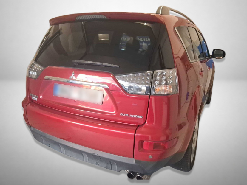 Mitsubishi Outlander, 2011