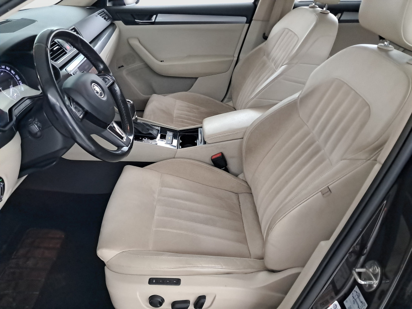 Škoda Superb, 2016