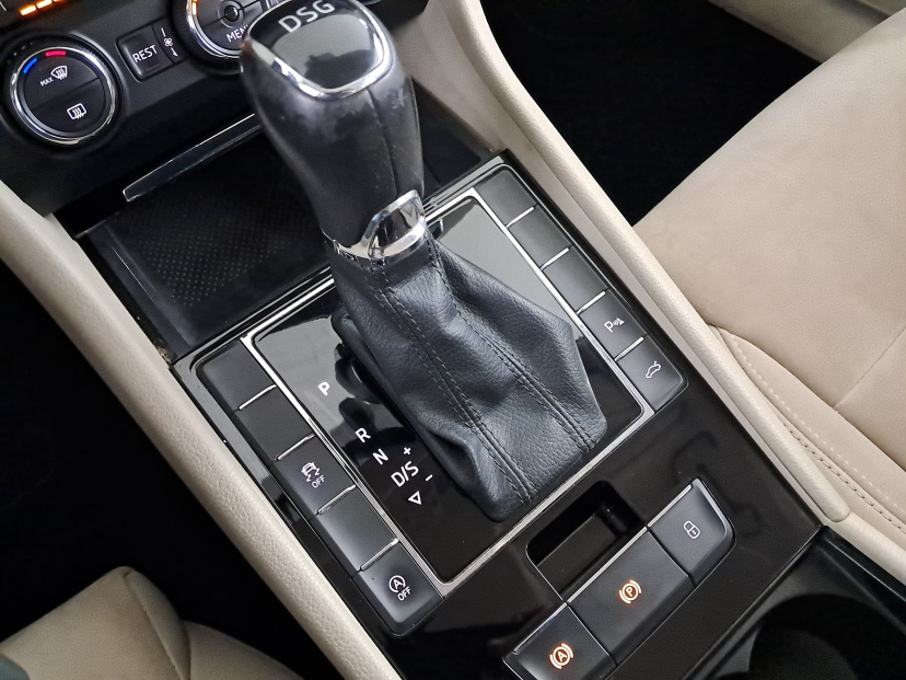 Škoda Superb, 2016