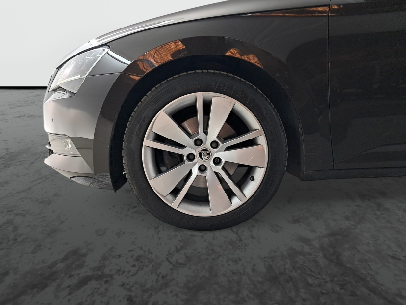 Škoda Superb, 2016
