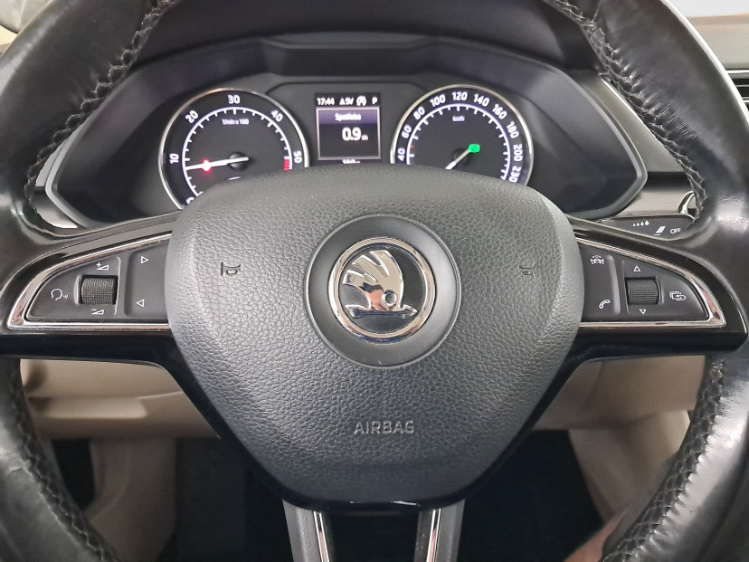 Škoda Superb, 2016
